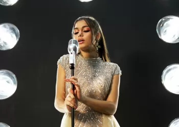 Şarkı Söylemek İçin Hangi Eğitimleri Almalıyım?