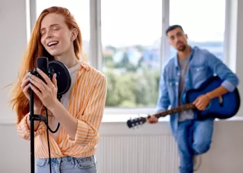 Ses Eğitimi Ücretsiz Mi Yoksa Ücretli mi?